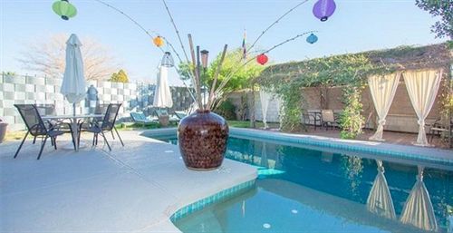 Zenyard Guest House Phoenix Extérieur photo