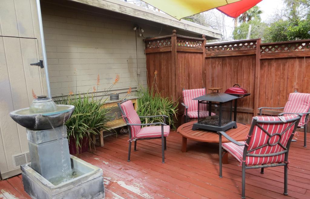 Zenyard Guest House Phoenix Extérieur photo